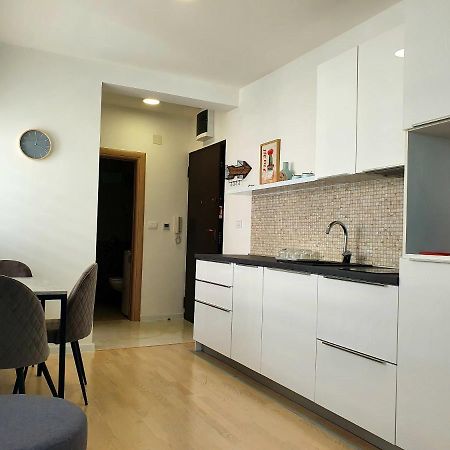 Aleksandar First Sea Line Apartment 巴尔 外观 照片